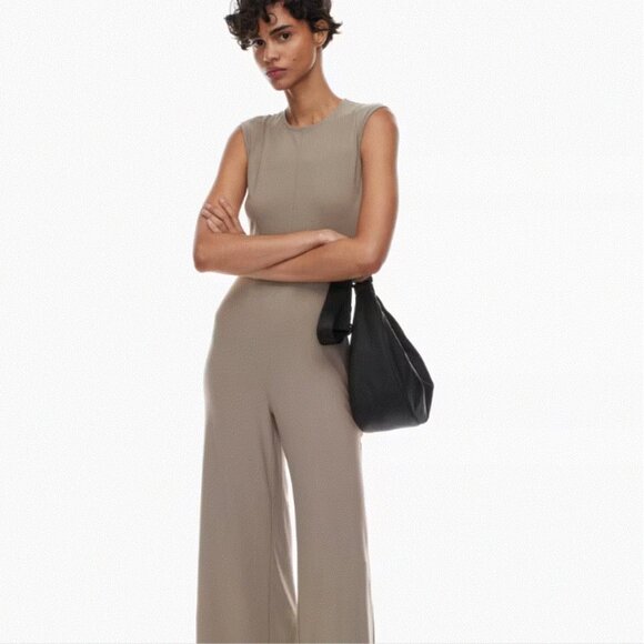 Aritzia Babaton distinction jumpsuit in modern taupe color - Picture 1 of 13